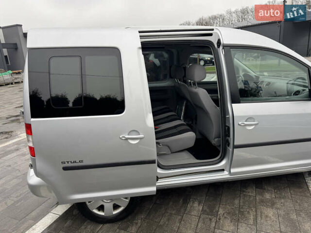 Сірий Фольксваген Кадді, об'ємом двигуна 0 л та пробігом 242 тис. км за 8400 $, фото 67 на Automoto.ua