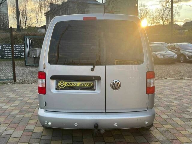 Серый Фольксваген Кадди, объемом двигателя 1.9 л и пробегом 258 тыс. км за 6990 $, фото 4 на Automoto.ua