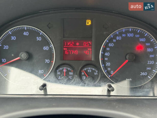 Серый Фольксваген Кадди, объемом двигателя 1.6 л и пробегом 167 тыс. км за 7899 $, фото 15 на Automoto.ua