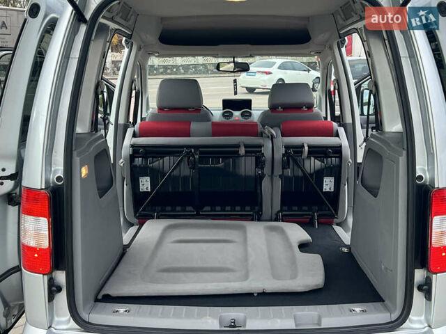 Фольксваген Кадди 2009 в Житомире на Automoto.ua Серый Фольксваген Кадди, объемом двигателя 1.6 л и пробегом 139 тыс. км за 9299 $, фото 58 на Automoto.ua