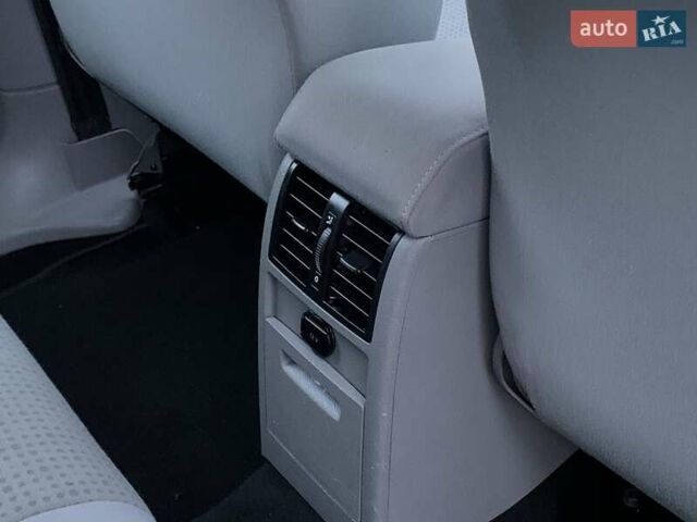 Серый Фольксваген Кадди, объемом двигателя 1.6 л и пробегом 223 тыс. км за 8255 $, фото 29 на Automoto.ua