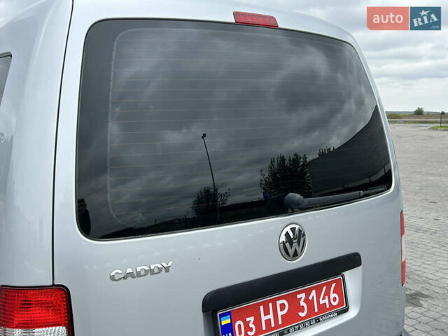 Серый Фольксваген Кадди, объемом двигателя 1.4 л и пробегом 193 тыс. км за 6950 $, фото 12 на Automoto.ua