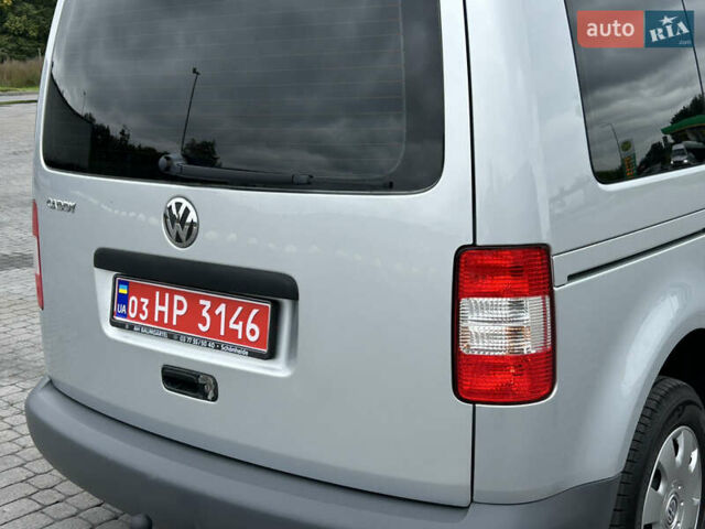 Серый Фольксваген Кадди, объемом двигателя 1.4 л и пробегом 193 тыс. км за 6950 $, фото 19 на Automoto.ua
