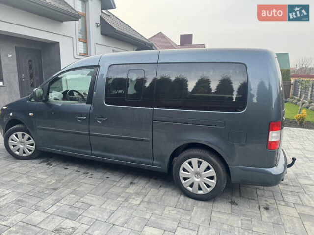 Серый Фольксваген Кадди, объемом двигателя 1.6 л и пробегом 225 тыс. км за 9200 $, фото 12 на Automoto.ua