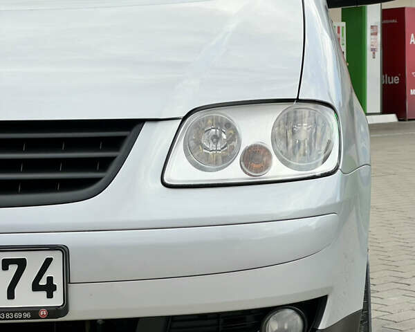 Фольксваген Кадди 2009 в Житомире на Automoto.ua Серый Фольксваген Кадди, объемом двигателя 1.6 л и пробегом 139 тыс. км за 9299 $, фото 11 на Automoto.ua