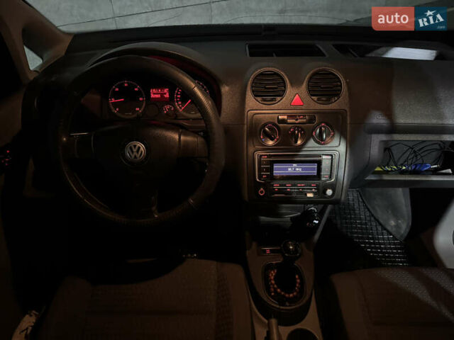 Сірий Фольксваген Кадді, об'ємом двигуна 1.9 л та пробігом 270 тис. км за 6799 $, фото 23 на Automoto.ua