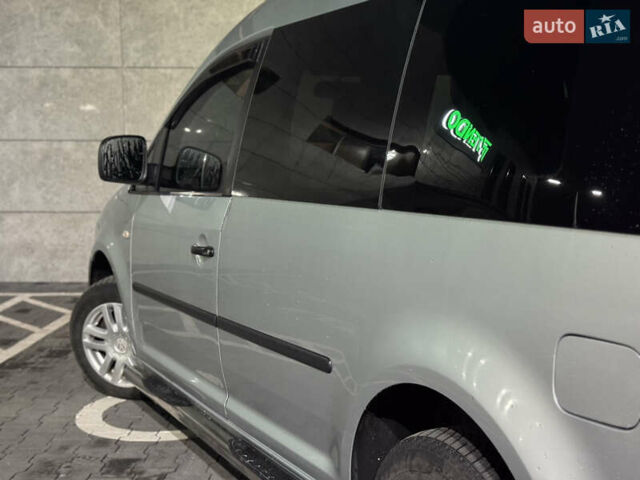 Сірий Фольксваген Кадді, об'ємом двигуна 1.9 л та пробігом 270 тис. км за 6799 $, фото 11 на Automoto.ua