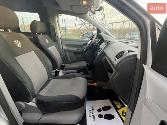 Серый Фольксваген Кадди, объемом двигателя 1.9 л и пробегом 258 тыс. км за 6990 $, фото 18 на Automoto.ua