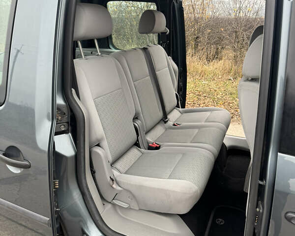 Серый Фольксваген Кадди, объемом двигателя 1.39 л и пробегом 209 тыс. км за 7200 $, фото 19 на Automoto.ua