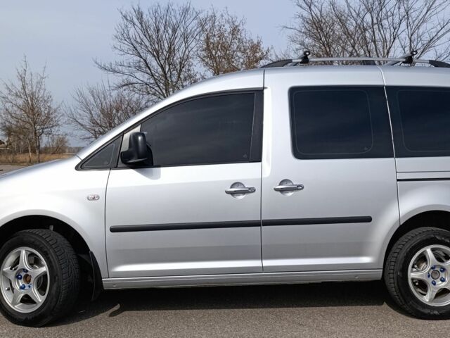 Сірий Фольксваген Кадді, об'ємом двигуна 1.4 л та пробігом 180 тис. км за 7750 $, фото 1 на Automoto.ua