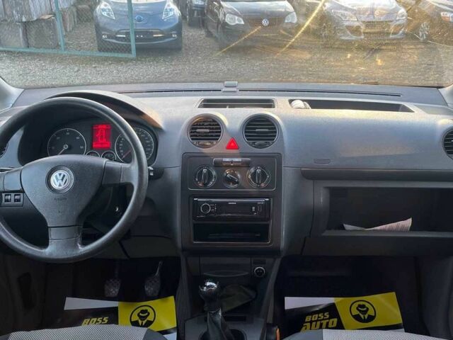 Серый Фольксваген Кадди, объемом двигателя 1.9 л и пробегом 258 тыс. км за 6990 $, фото 7 на Automoto.ua