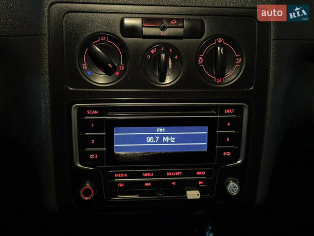 Сірий Фольксваген Кадді, об'ємом двигуна 1.9 л та пробігом 270 тис. км за 6799 $, фото 28 на Automoto.ua