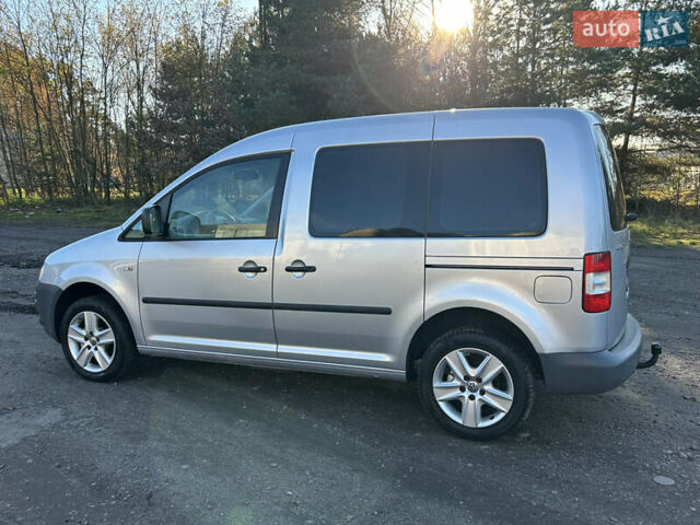 Сірий Фольксваген Кадді, об'ємом двигуна 1.4 л та пробігом 193 тис. км за 6550 $, фото 23 на Automoto.ua