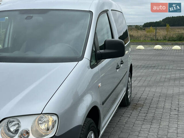 Серый Фольксваген Кадди, объемом двигателя 1.4 л и пробегом 193 тыс. км за 6950 $, фото 3 на Automoto.ua