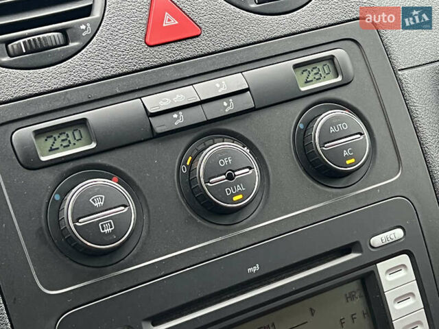 Фольксваген Кадди 2009 в Житомире на Automoto.ua Серый Фольксваген Кадди, объемом двигателя 1.6 л и пробегом 139 тыс. км за 9299 $, фото 53 на Automoto.ua