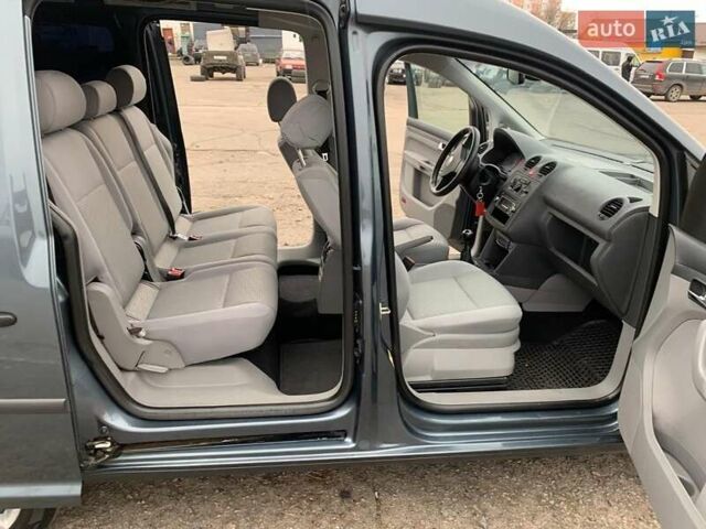 Серый Фольксваген Кадди, объемом двигателя 1.4 л и пробегом 161 тыс. км за 7300 $, фото 3 на Automoto.ua