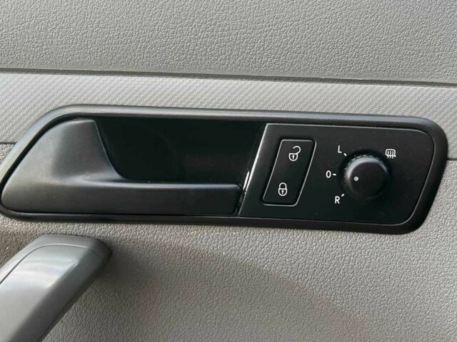 Серый Фольксваген Кадди, объемом двигателя 1.9 л и пробегом 258 тыс. км за 6990 $, фото 14 на Automoto.ua