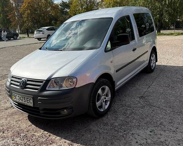 Серый Фольксваген Кадди, объемом двигателя 1.9 л и пробегом 185 тыс. км за 9300 $, фото 4 на Automoto.ua