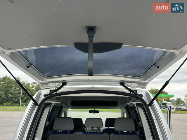 Сірий Фольксваген Кадді, об'ємом двигуна 1.4 л та пробігом 193 тис. км за 6550 $, фото 52 на Automoto.ua