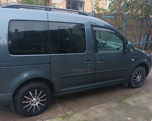 Серый Фольксваген Кадди, объемом двигателя 1.9 л и пробегом 310 тыс. км за 7800 $, фото 3 на Automoto.ua