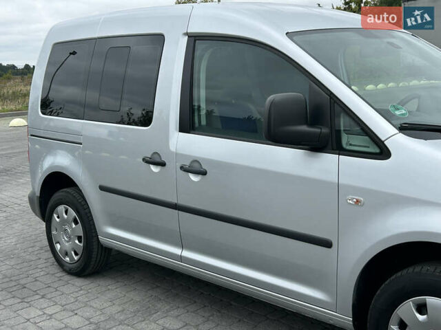 Серый Фольксваген Кадди, объемом двигателя 1.4 л и пробегом 193 тыс. км за 6950 $, фото 20 на Automoto.ua