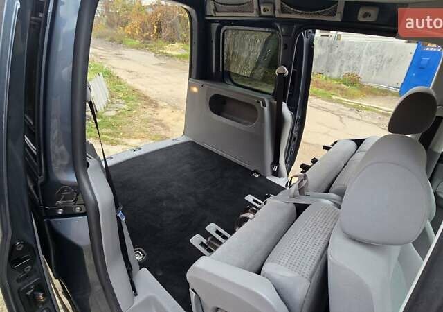 Серый Фольксваген Кадди, объемом двигателя 1.6 л и пробегом 225 тыс. км за 9499 $, фото 69 на Automoto.ua