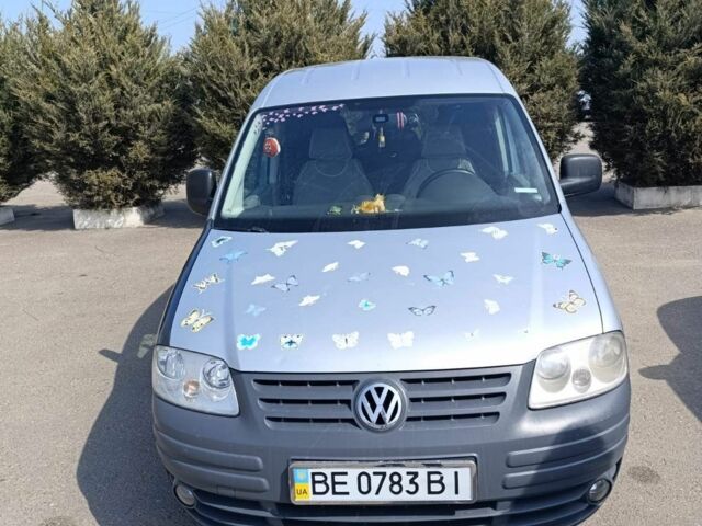 Серый Фольксваген Кадди, объемом двигателя 0 л и пробегом 260 тыс. км за 8000 $, фото 2 на Automoto.ua