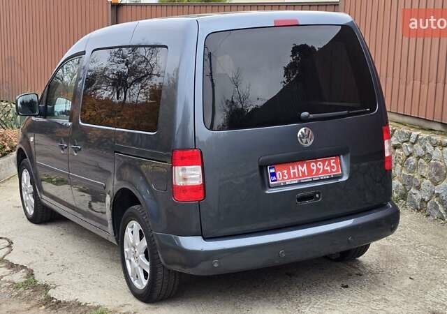 Серый Фольксваген Кадди, объемом двигателя 1.6 л и пробегом 225 тыс. км за 9499 $, фото 26 на Automoto.ua