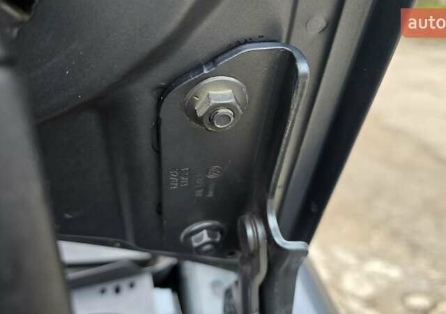 Серый Фольксваген Кадди, объемом двигателя 1.6 л и пробегом 225 тыс. км за 9499 $, фото 39 на Automoto.ua