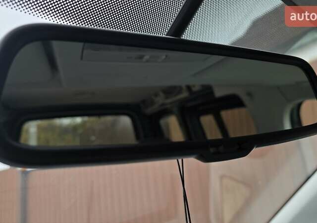 Серый Фольксваген Кадди, объемом двигателя 1.6 л и пробегом 225 тыс. км за 9499 $, фото 50 на Automoto.ua