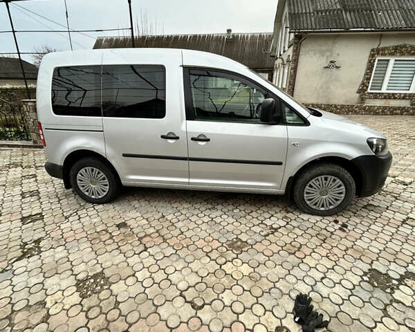 Серый Фольксваген Кадди, объемом двигателя 1.6 л и пробегом 154 тыс. км за 8550 $, фото 19 на Automoto.ua