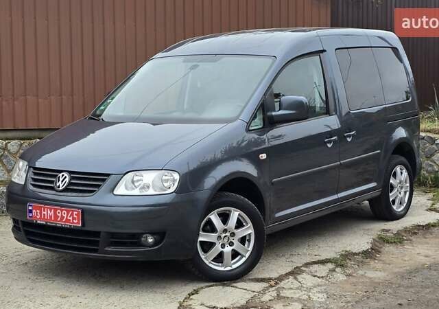 Серый Фольксваген Кадди, объемом двигателя 1.6 л и пробегом 225 тыс. км за 9499 $, фото 4 на Automoto.ua