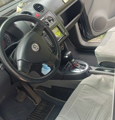 Серый Фольксваген Кадди, объемом двигателя 0 л и пробегом 260 тыс. км за 8000 $, фото 8 на Automoto.ua