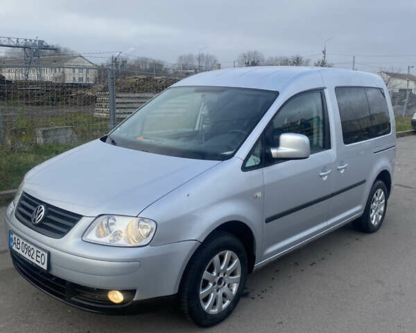 Серый Фольксваген Кадди, объемом двигателя 1.6 л и пробегом 280 тыс. км за 8500 $, фото 17 на Automoto.ua