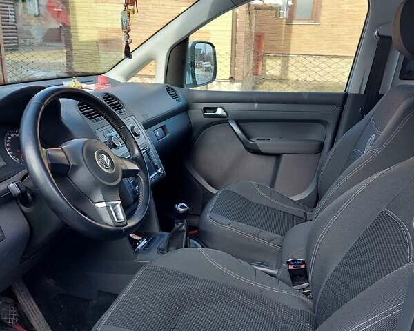 Фольксваген Кадди 2010 в Сарнах на Automoto.ua Серый Фольксваген Кадди, объемом двигателя 1.6 л и пробегом 198 тыс. км за 9200 $, фото 11 на Automoto.ua