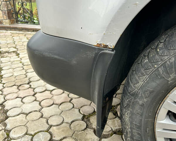 Серый Фольксваген Кадди, объемом двигателя 1.6 л и пробегом 154 тыс. км за 8550 $, фото 4 на Automoto.ua