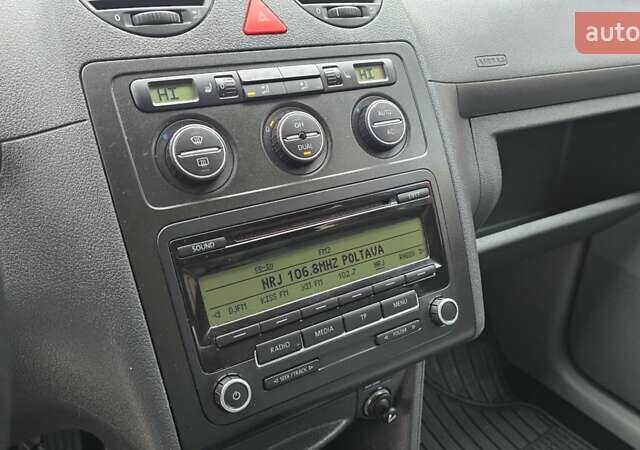 Серый Фольксваген Кадди, объемом двигателя 1.6 л и пробегом 225 тыс. км за 9499 $, фото 54 на Automoto.ua