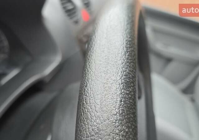 Серый Фольксваген Кадди, объемом двигателя 1.6 л и пробегом 225 тыс. км за 9499 $, фото 51 на Automoto.ua