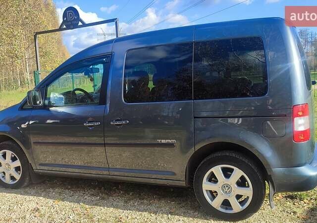 Серый Фольксваген Кадди, объемом двигателя 1.6 л и пробегом 276 тыс. км за 6900 $, фото 6 на Automoto.ua