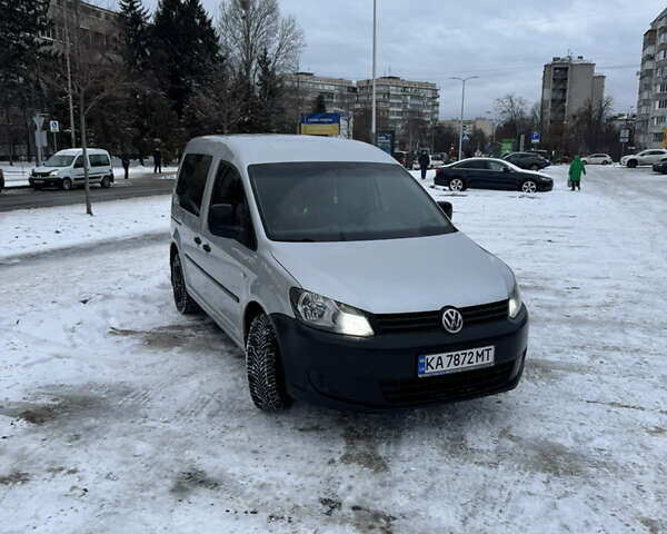 Сірий Фольксваген Кадді, об'ємом двигуна 1.6 л та пробігом 252 тис. км за 10500 $, фото 3 на Automoto.ua