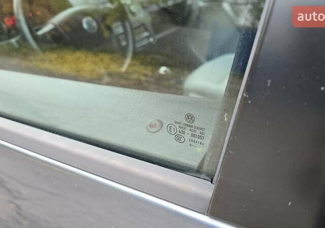 Серый Фольксваген Кадди, объемом двигателя 1.6 л и пробегом 225 тыс. км за 9499 $, фото 42 на Automoto.ua