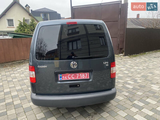 Серый Фольксваген Кадди, объемом двигателя 1.6 л и пробегом 269 тыс. км за 7900 $, фото 6 на Automoto.ua