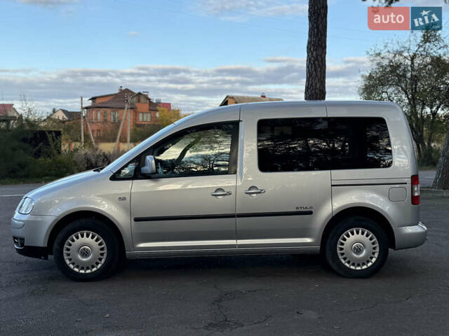 Серый Фольксваген Кадди, объемом двигателя 2 л и пробегом 174 тыс. км за 8300 $, фото 11 на Automoto.ua