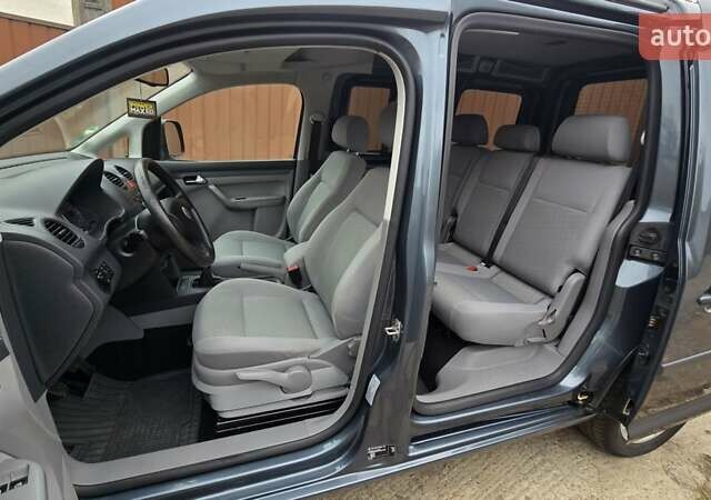 Серый Фольксваген Кадди, объемом двигателя 1.6 л и пробегом 225 тыс. км за 9499 $, фото 47 на Automoto.ua