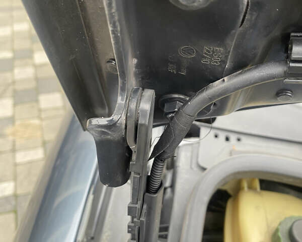 Серый Фольксваген Кадди, объемом двигателя 1.6 л и пробегом 269 тыс. км за 7900 $, фото 34 на Automoto.ua