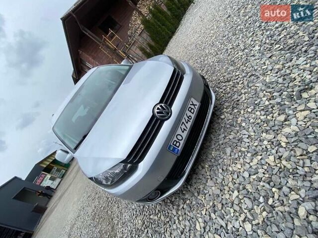 Серый Фольксваген Кадди, объемом двигателя 1.6 л и пробегом 160 тыс. км за 9999 $, фото 2 на Automoto.ua