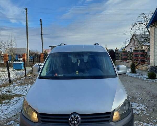Фольксваген Кадди 2010 в Сарнах на Automoto.ua Серый Фольксваген Кадди, объемом двигателя 1.6 л и пробегом 198 тыс. км за 9200 $, фото 13 на Automoto.ua