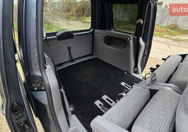 Серый Фольксваген Кадди, объемом двигателя 1.6 л и пробегом 225 тыс. км за 9499 $, фото 70 на Automoto.ua