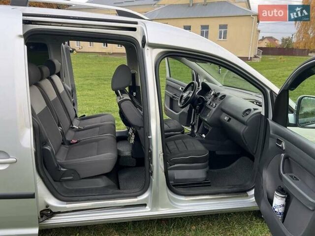 Серый Фольксваген Кадди, объемом двигателя 1.2 л и пробегом 139 тыс. км за 7300 $, фото 2 на Automoto.ua