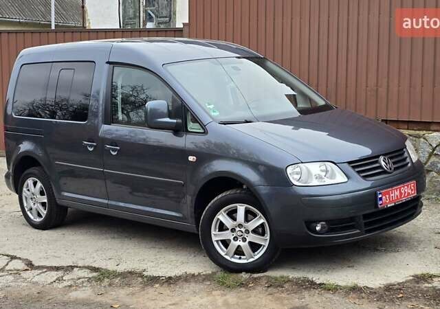 Серый Фольксваген Кадди, объемом двигателя 1.6 л и пробегом 225 тыс. км за 9499 $, фото 12 на Automoto.ua